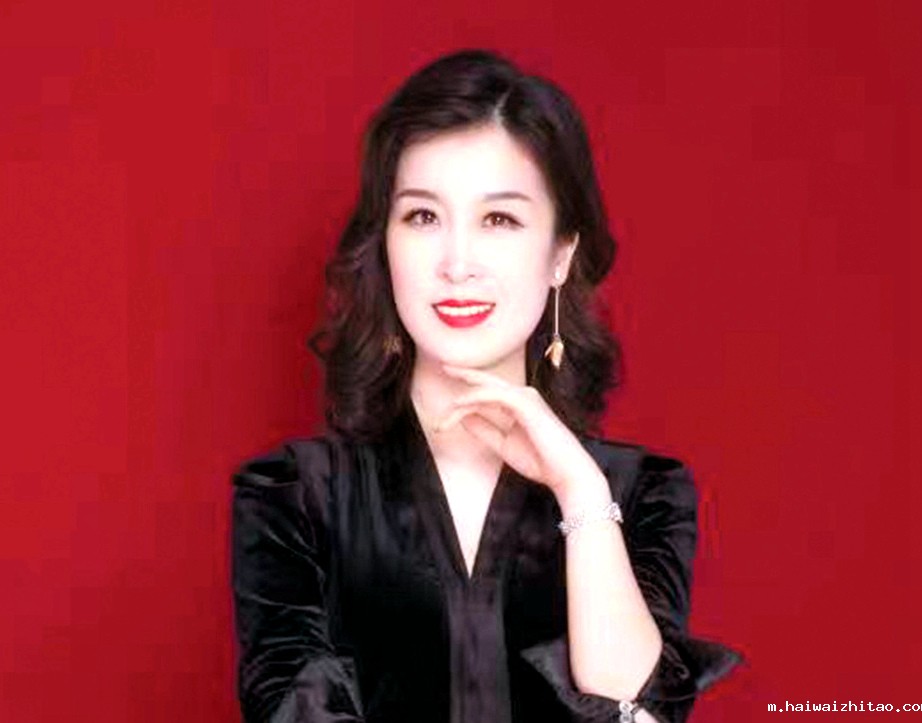 画笔和讲台：做启发式的教育者——记hth网站登陆入口首届杰出教学奖获得者、马克思主义学院副教授杨洋