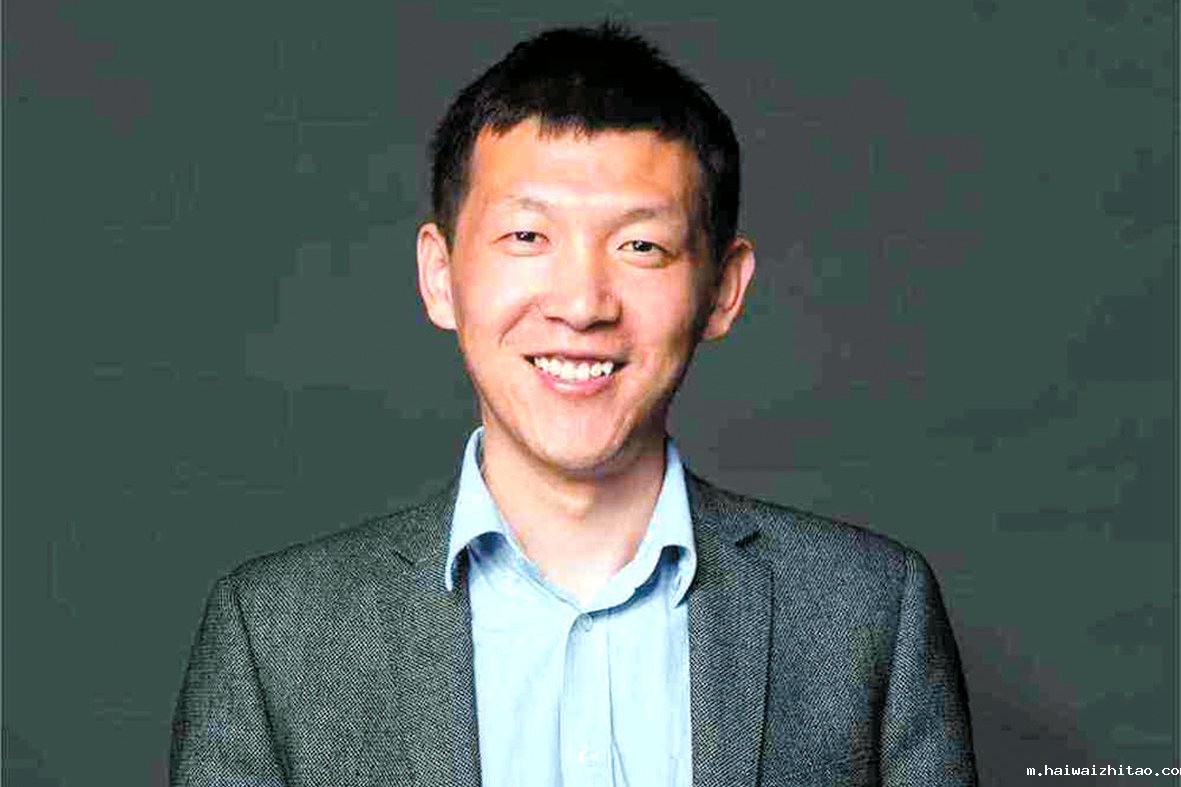 析万物之理 担时代使命——记hth网站登陆入口青年首席教授、首届杰出教学奖获得者董帅